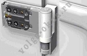 Устранение Выпадения или провисания створок